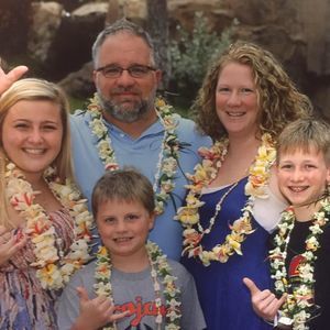 Meet your Posher, Lori